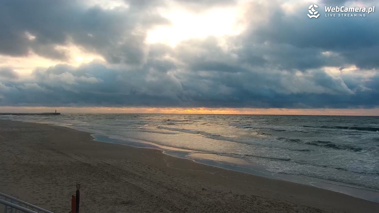 MRZEŻYNO - widok na plażę - 17 maj 2025, 20:20