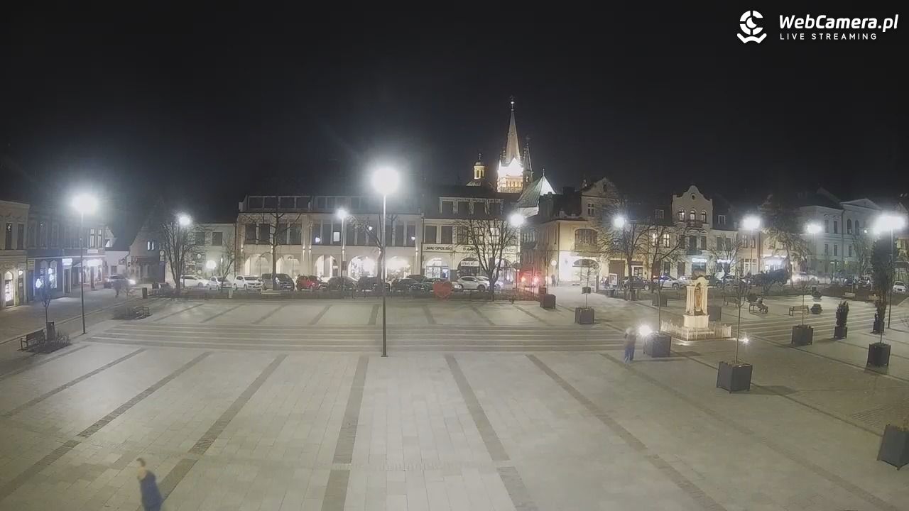 Myślenice - widok na Rynek - 02 marzec 2026, 19:09