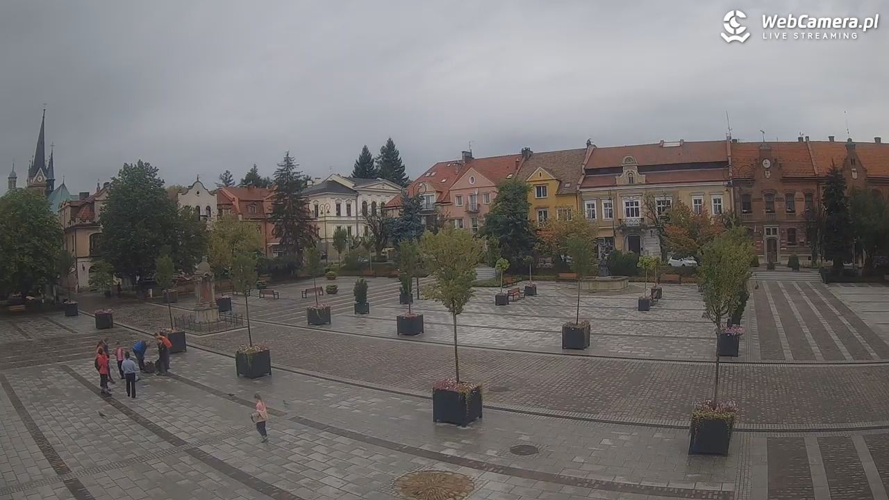Myślenice - widok na Rynek - 31 sierpień 2025, 08:58