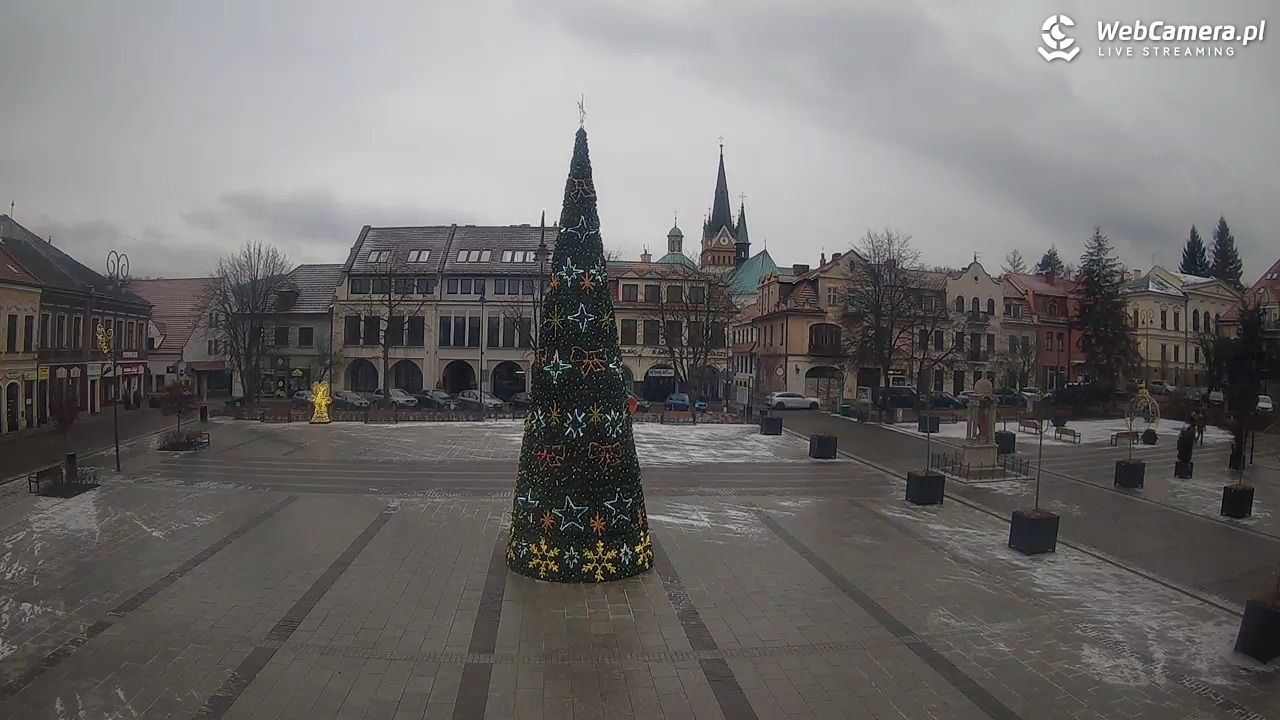 Myślenice - widok na Rynek - 28 grudzień 2025, 10:02