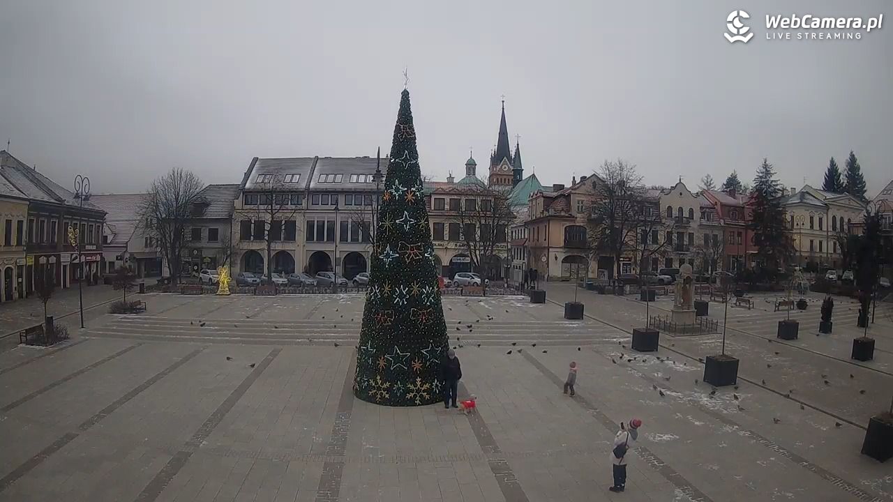 Myślenice - widok na Rynek - 25 grudzień 2025, 11:40