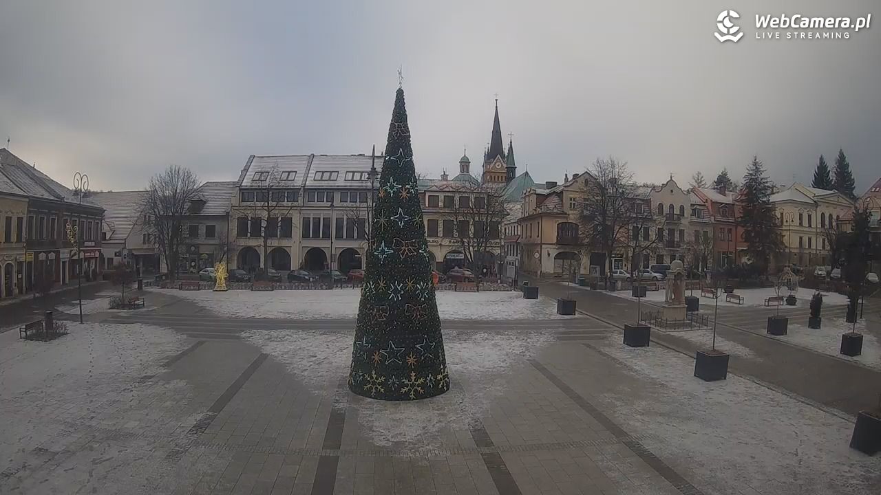 Myślenice - widok na Rynek - 27 grudzień 2025, 09:07