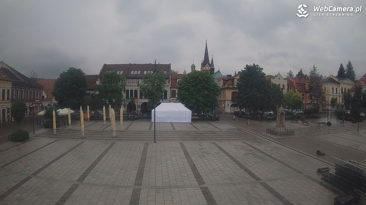 Myślenice - widok na Rynek - 22 czerwiec 2026, 14:17