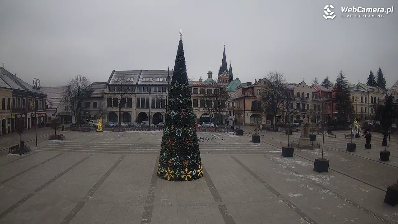Myślenice - widok na Rynek - 25 grudzień 2025, 10:50