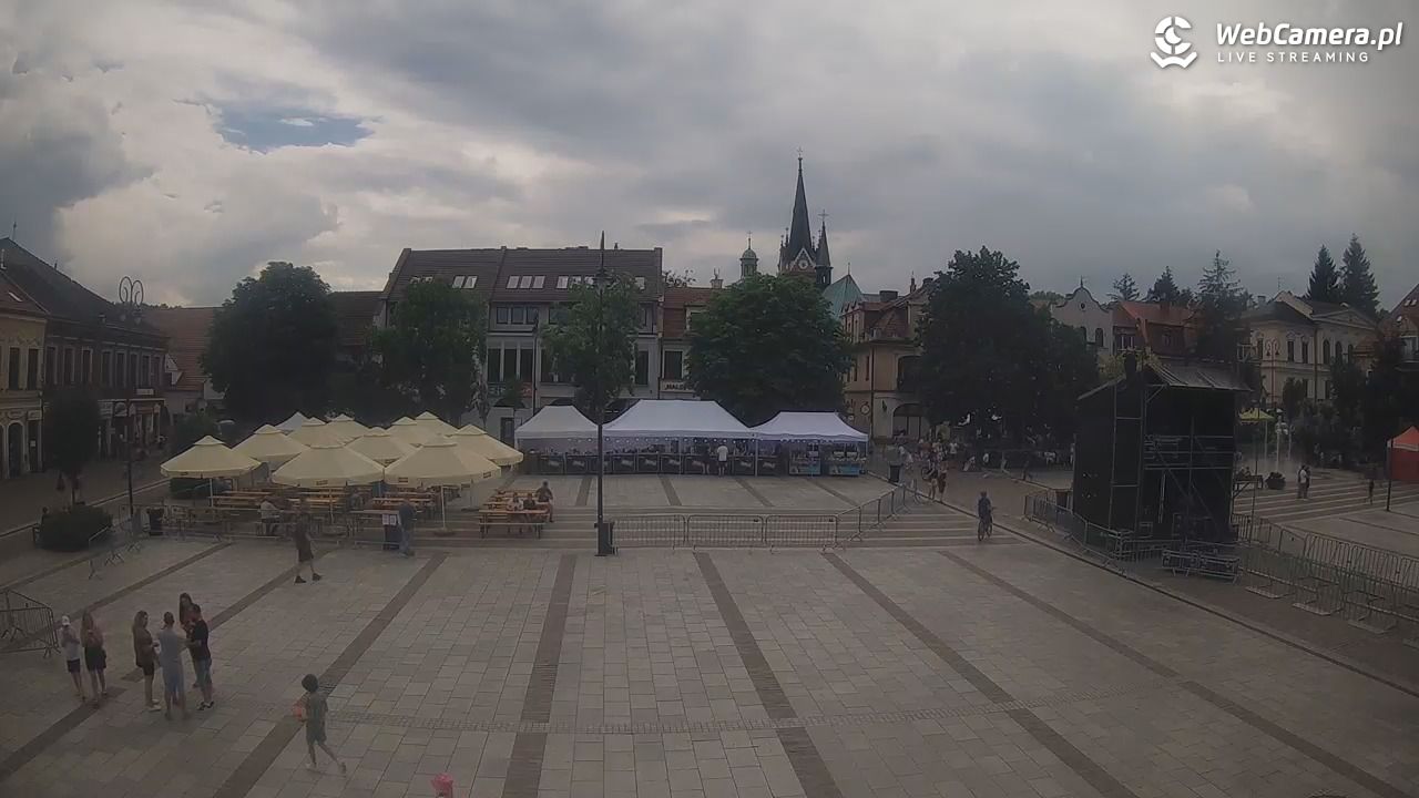Myślenice - widok na Rynek - 21 czerwiec 2026, 15:31