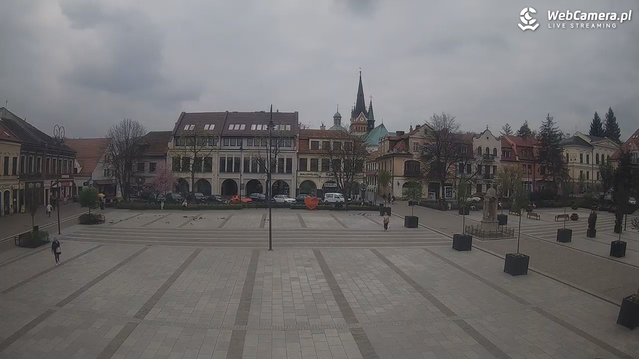 Myślenice - widok na Rynek - 16 kwiecień 2026, 11:57