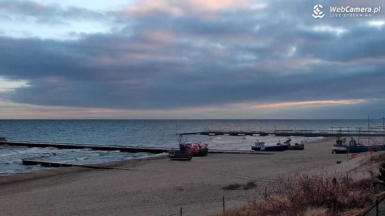 NIECHORZE - widok na plażę i morze - 03 kwiecień 2026, 06:47