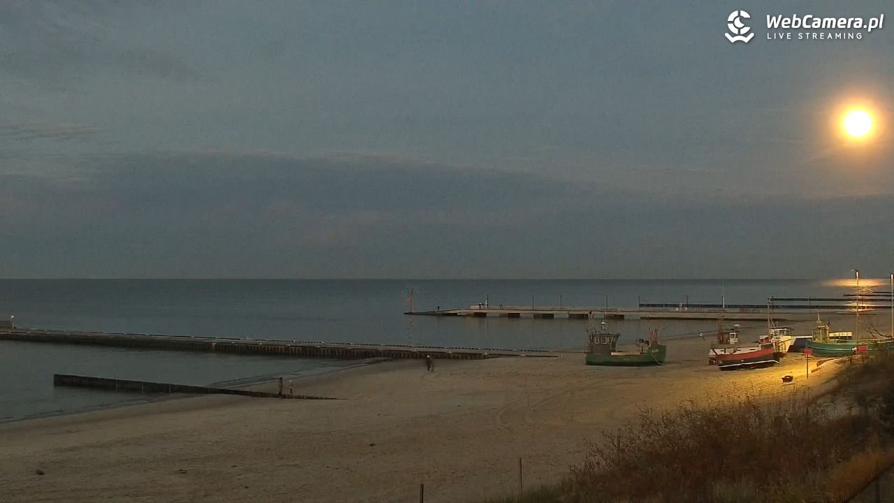NIECHORZE - widok na plażę i morze - 05 listopad 2025, 16:48