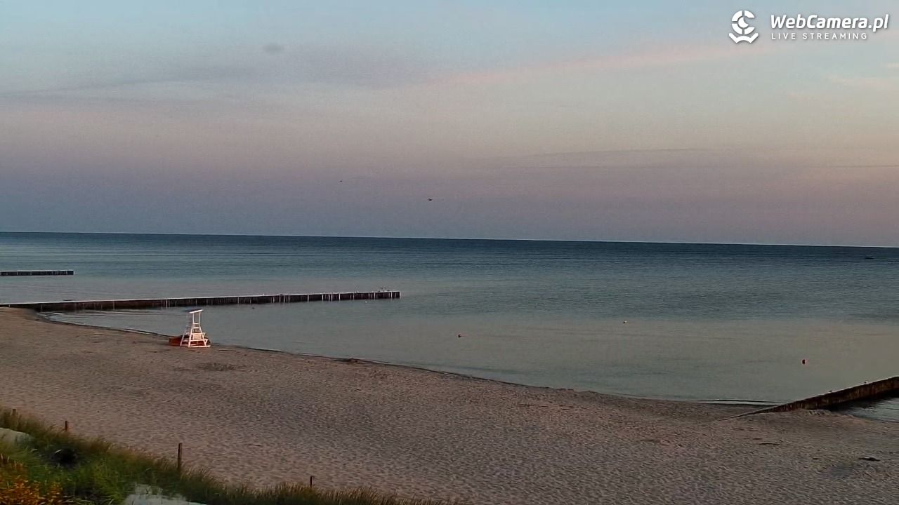 NIECHORZE - widok na plażę i morze - 15 sierpień 2026, 05:40