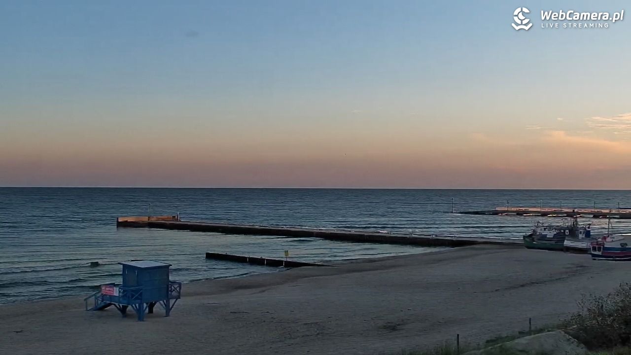 NIECHORZE - widok na plażę i morze - 01 październik 2026, 07:38