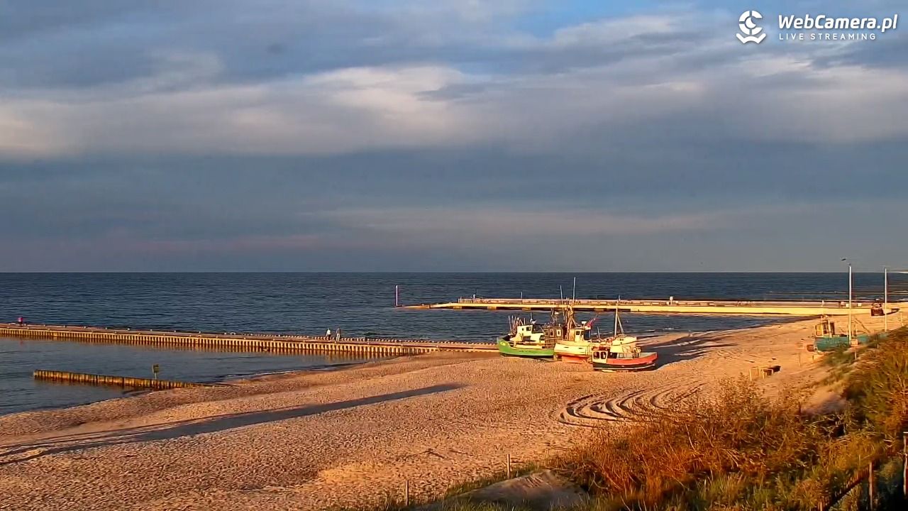 NIECHORZE - widok na plażę i morze - 30 wresień 2026, 18:03