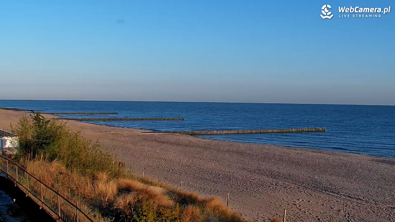 NIECHORZE - widok na plażę i morze - 17 maj 2026, 05:44