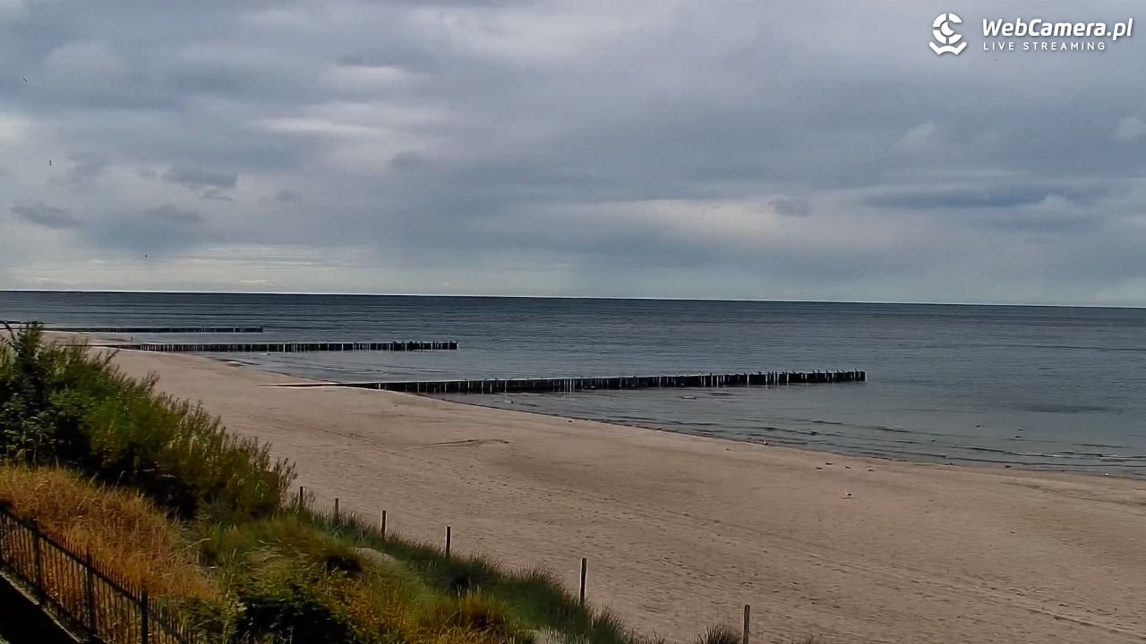 NIECHORZE - widok na plażę i morze - 15 wresień 2025, 14:08