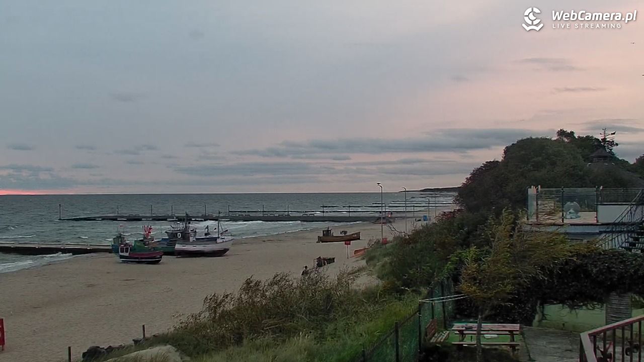 NIECHORZE - widok na plażę i morze - 16 sierpień 2026, 05:35