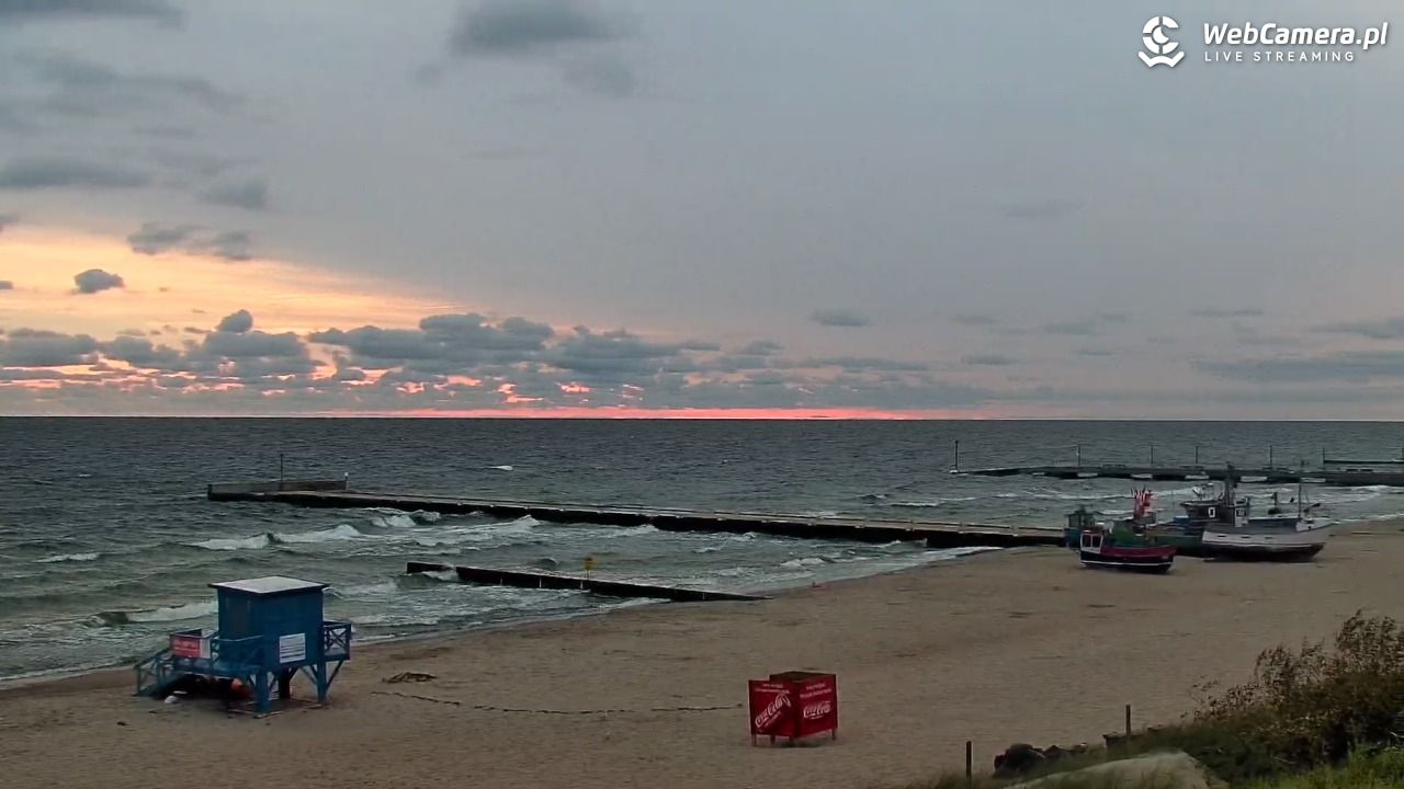 NIECHORZE - widok na plażę i morze - 16 sierpień 2026, 05:35