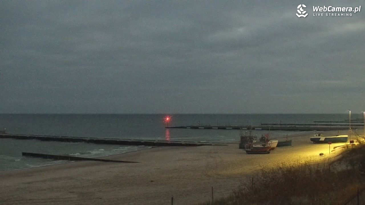 NIECHORZE - widok na plażę i morze - 04 listopad 2025, 06:32