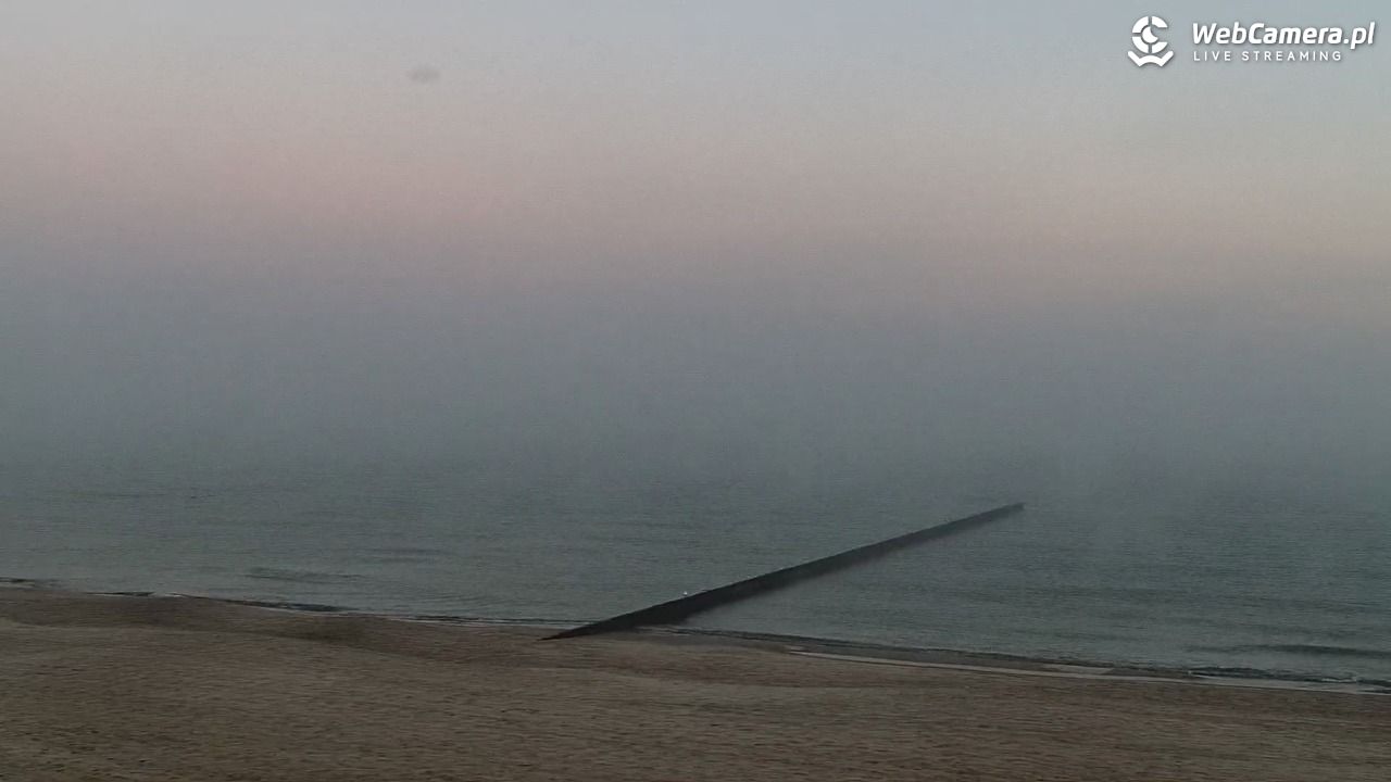 NIECHORZE - widok na plażę i morze - 27 wresień 2026, 06:50