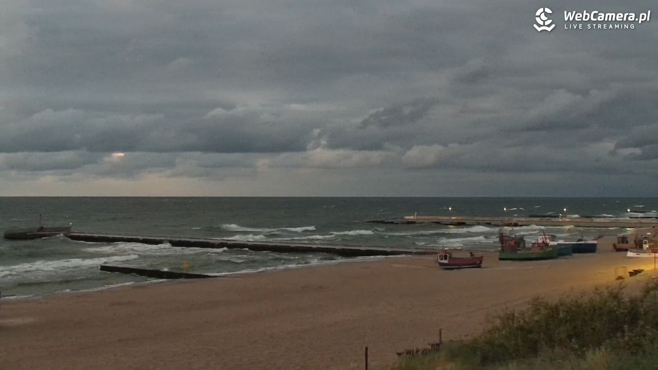 NIECHORZE - widok na plażę i morze - 02 lipiec 2026, 22:08