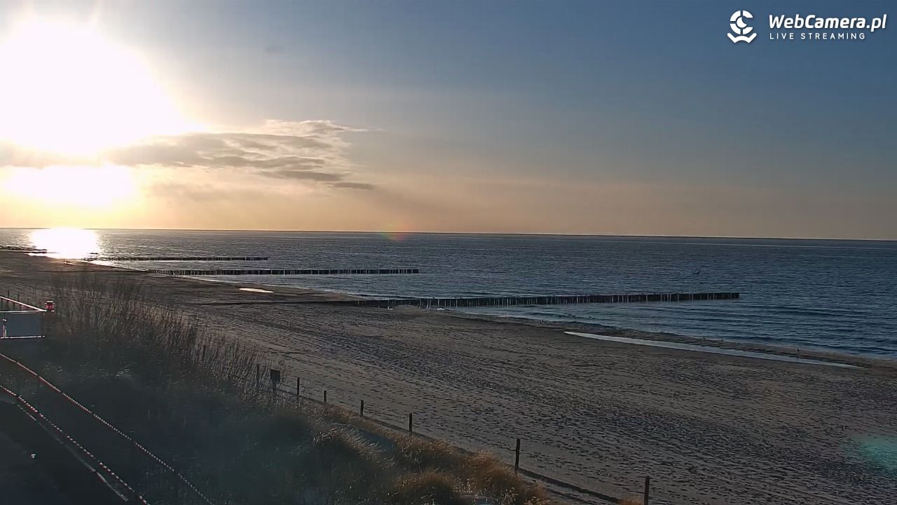 NIECHORZE - widok na plażę i morze - 29 marzec 2026, 18:39