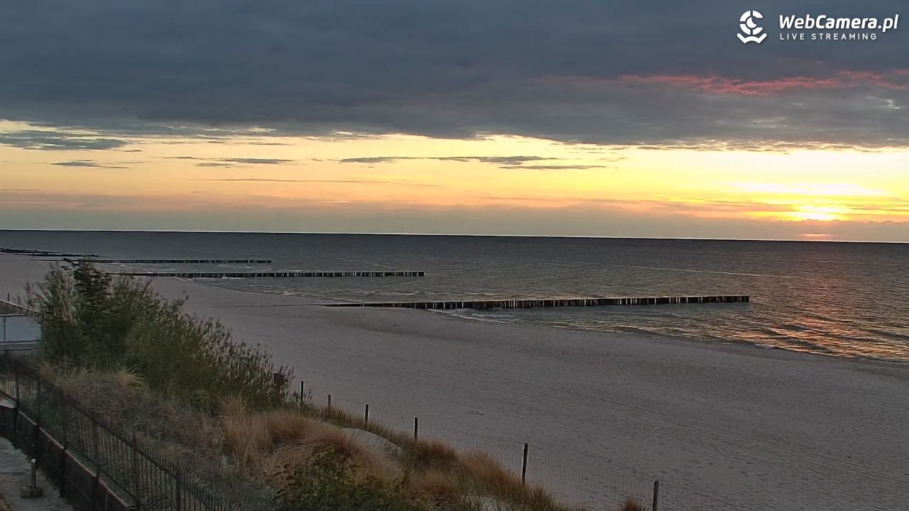 NIECHORZE - widok na plażę i morze - 17 maj 2026, 20:55