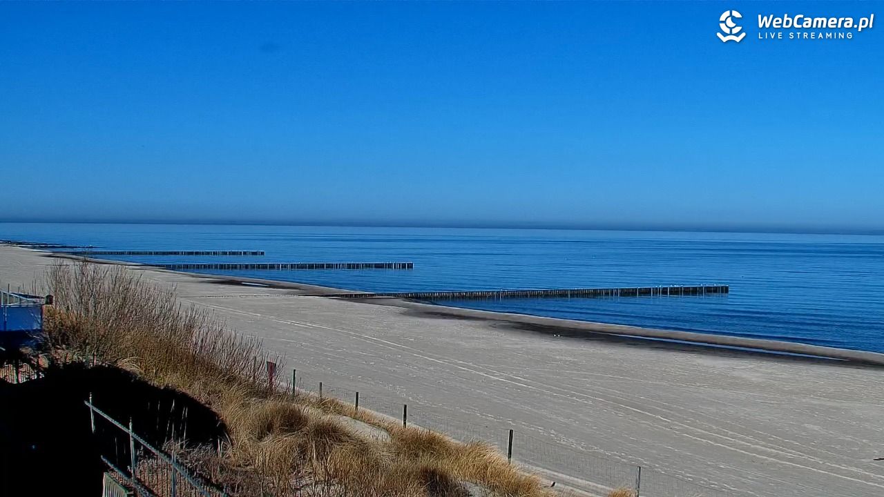 NIECHORZE - widok na plażę i morze - 01 kwiecień 2026, 10:19