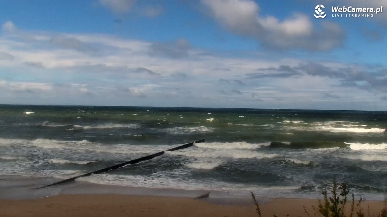 NIECHORZE - widok na plażę i morze - 15 maj 2025, 15:25