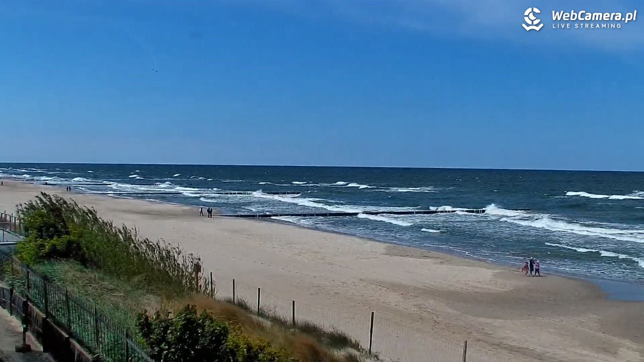 NIECHORZE - widok na plażę i morze - 16 maj 2025, 13:29
