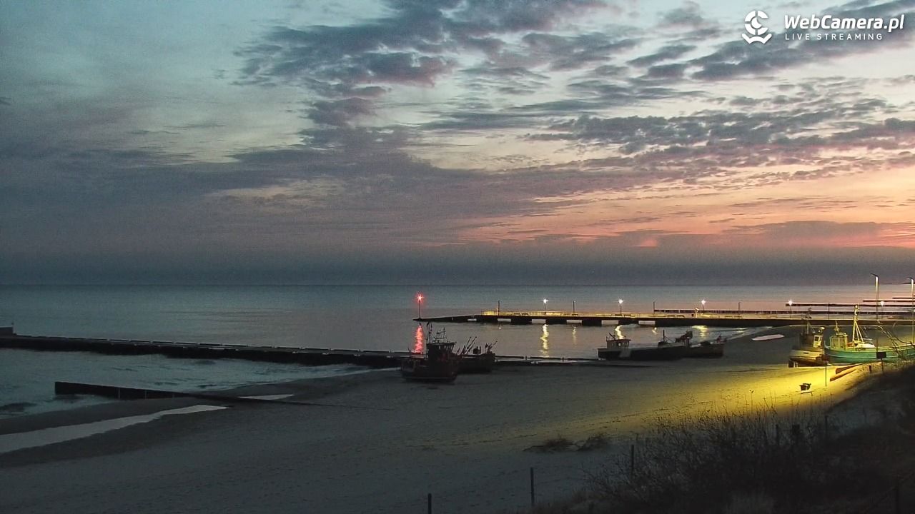 NIECHORZE - widok na plażę i morze - 05 kwiecień 2026, 05:42