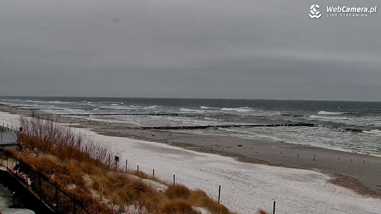 NIECHORZE - widok na plażę i morze - 13 luty 2026, 13:52