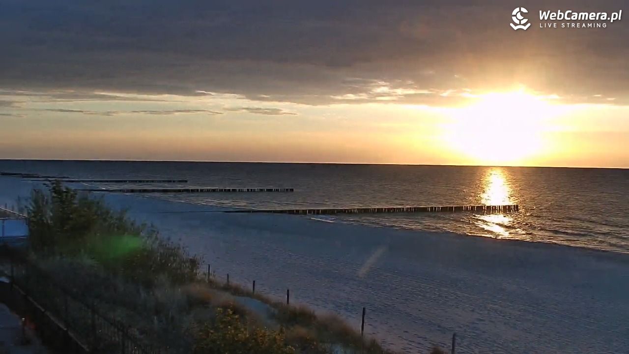 NIECHORZE - widok na plażę i morze - 17 maj 2026, 20:32