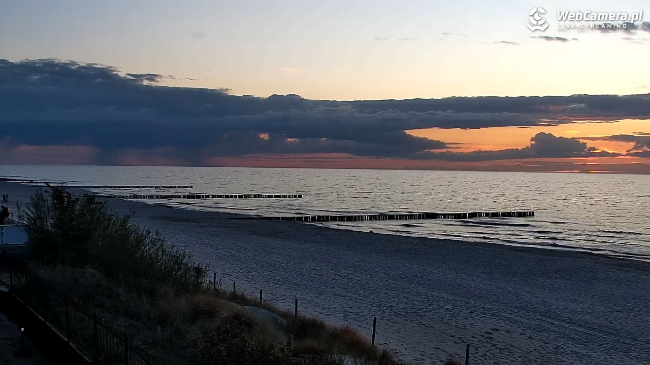 NIECHORZE - widok na plażę i morze - 16 maj 2026, 21:00