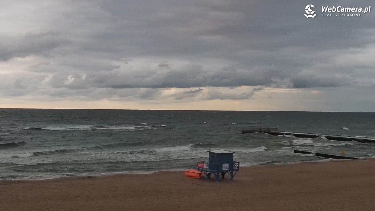 NIECHORZE - widok na plażę i morze - 02 lipiec 2026, 21:55