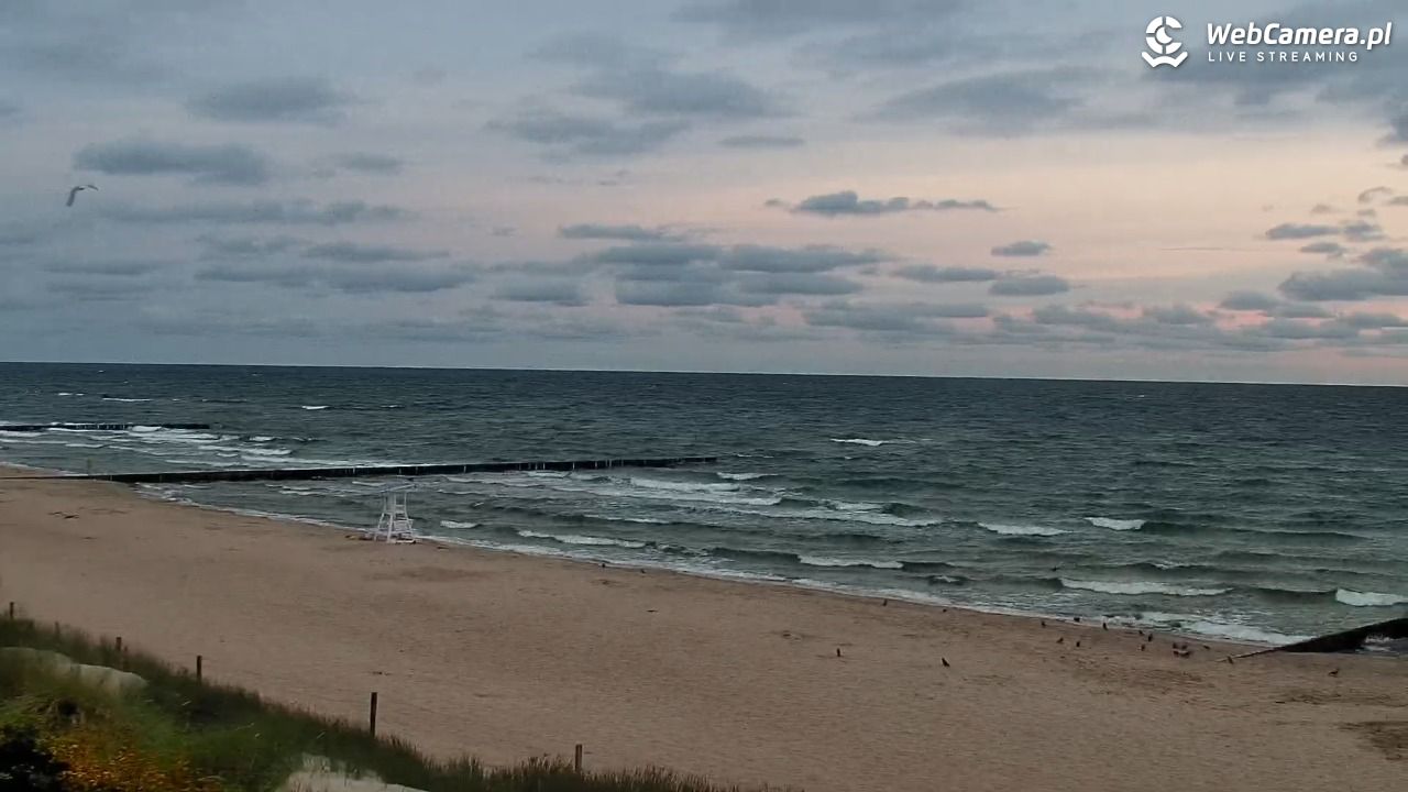 NIECHORZE - widok na plażę i morze - 16 sierpień 2026, 05:32