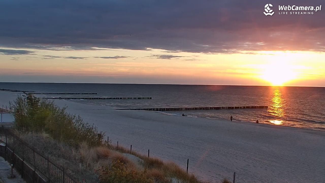 NIECHORZE - widok na plażę i morze - 17 maj 2026, 20:46