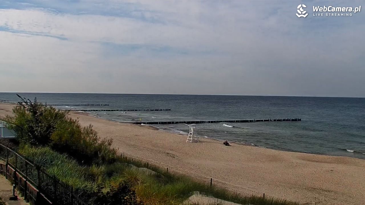 NIECHORZE - widok na plażę i morze - 01 październik 2026, 14:23