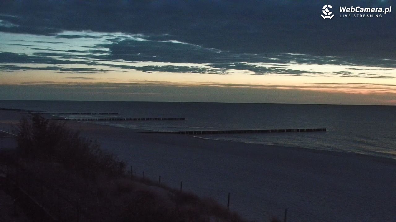 NIECHORZE - widok na plażę i morze - 17 maj 2026, 22:07
