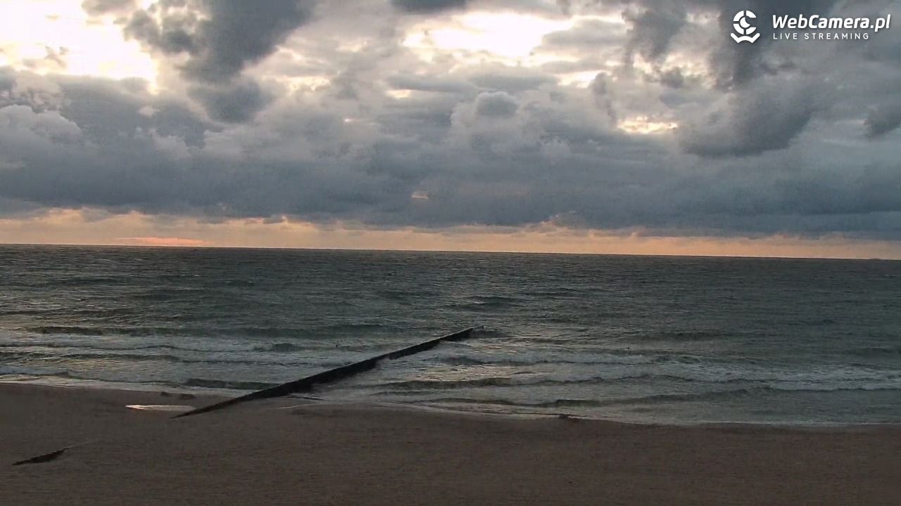 NIECHORZE - widok na plażę i morze - 02 lipiec 2026, 22:06