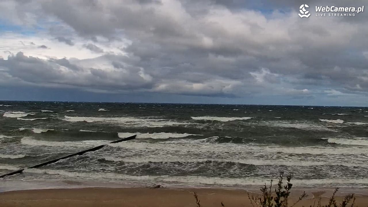 NIECHORZE - widok na plażę i morze - 15 maj 2025, 12:28