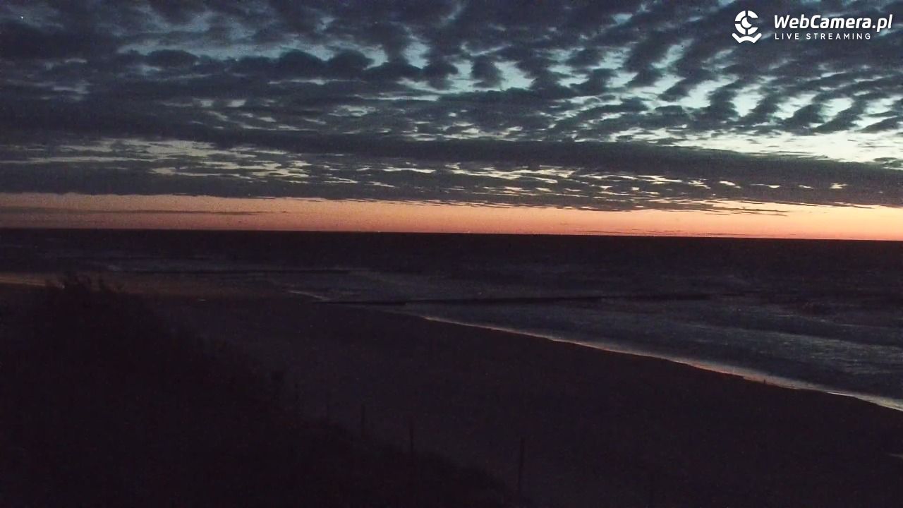 NIECHORZE - widok na plażę i morze - 16 maj 2025, 22:21