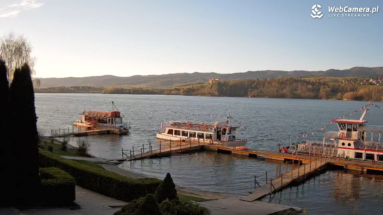 Widok na Jezioro i zamek w Czorsztynie - 25 kwiecień 2026, 18:37