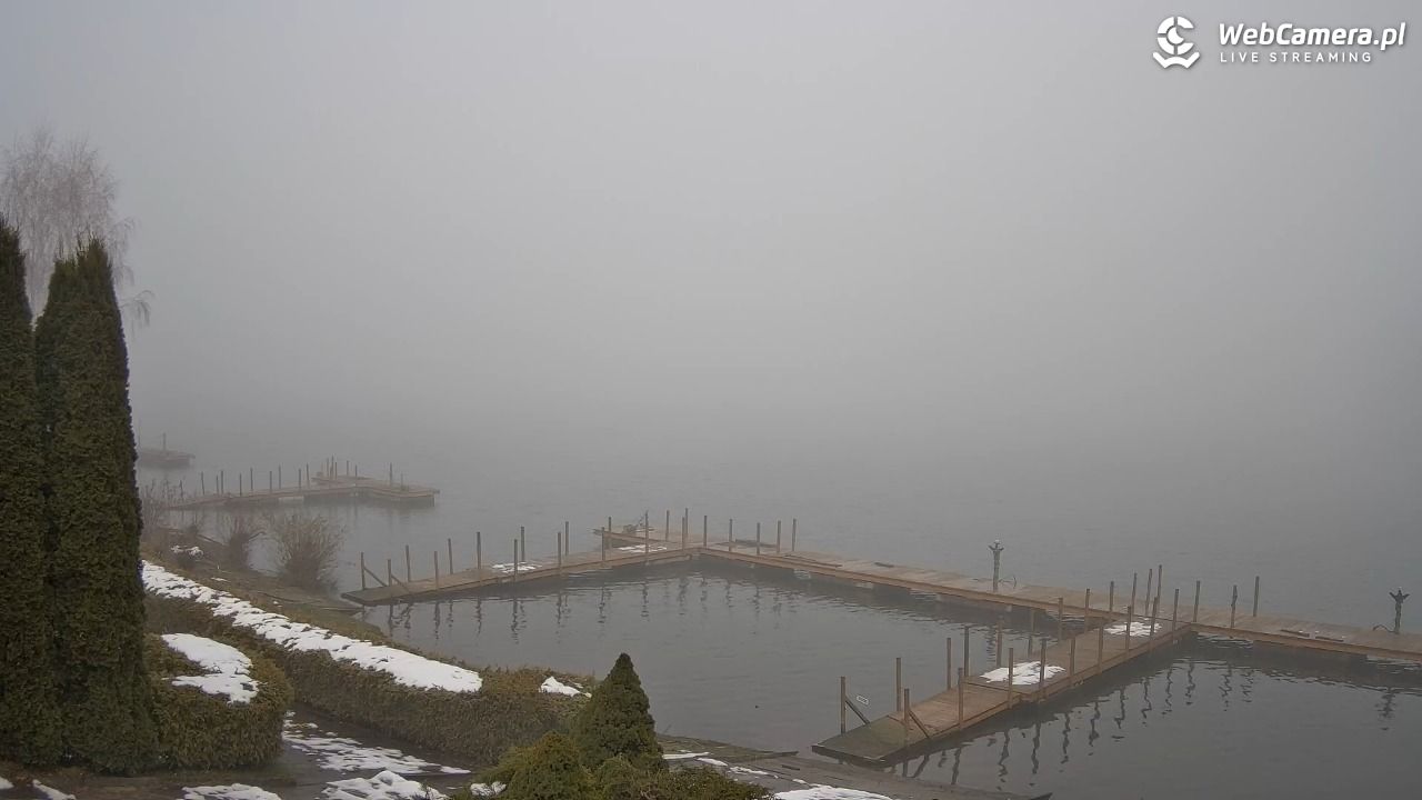 Widok na Jezioro i zamek w Czorsztynie - 06 grudzień 2025, 10:55