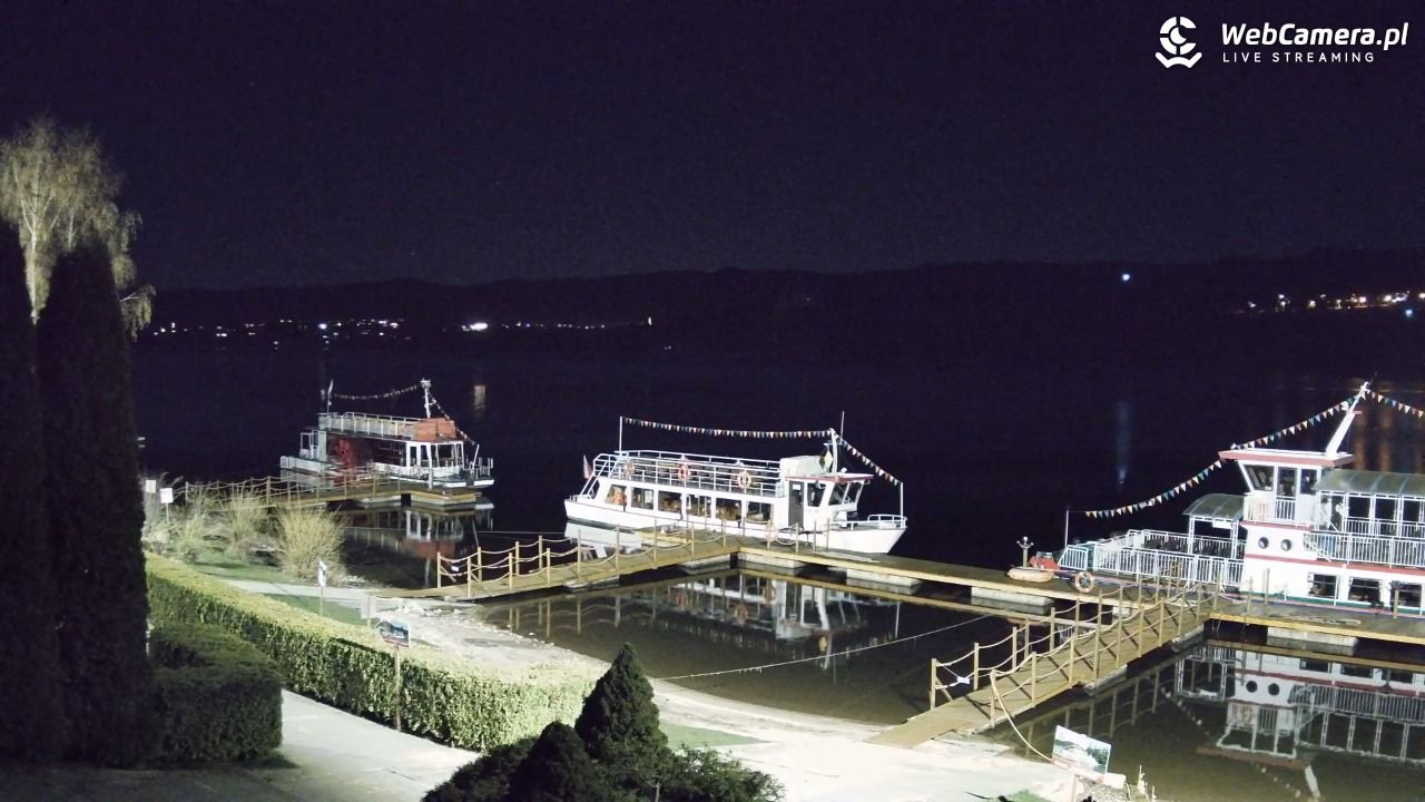 Widok na Jezioro i zamek w Czorsztynie - 28 kwiecień 2026, 21:53