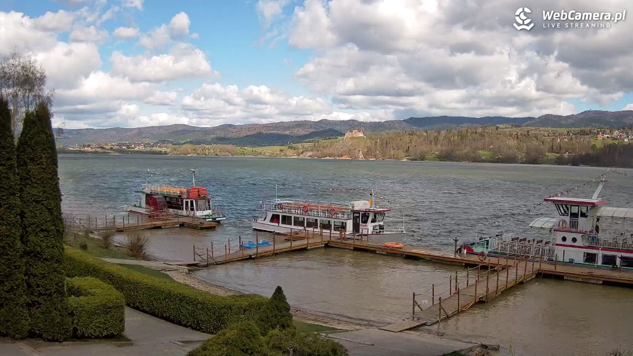 Widok na Jezioro i zamek w Czorsztynie - 26 kwiecień 2026, 10:25