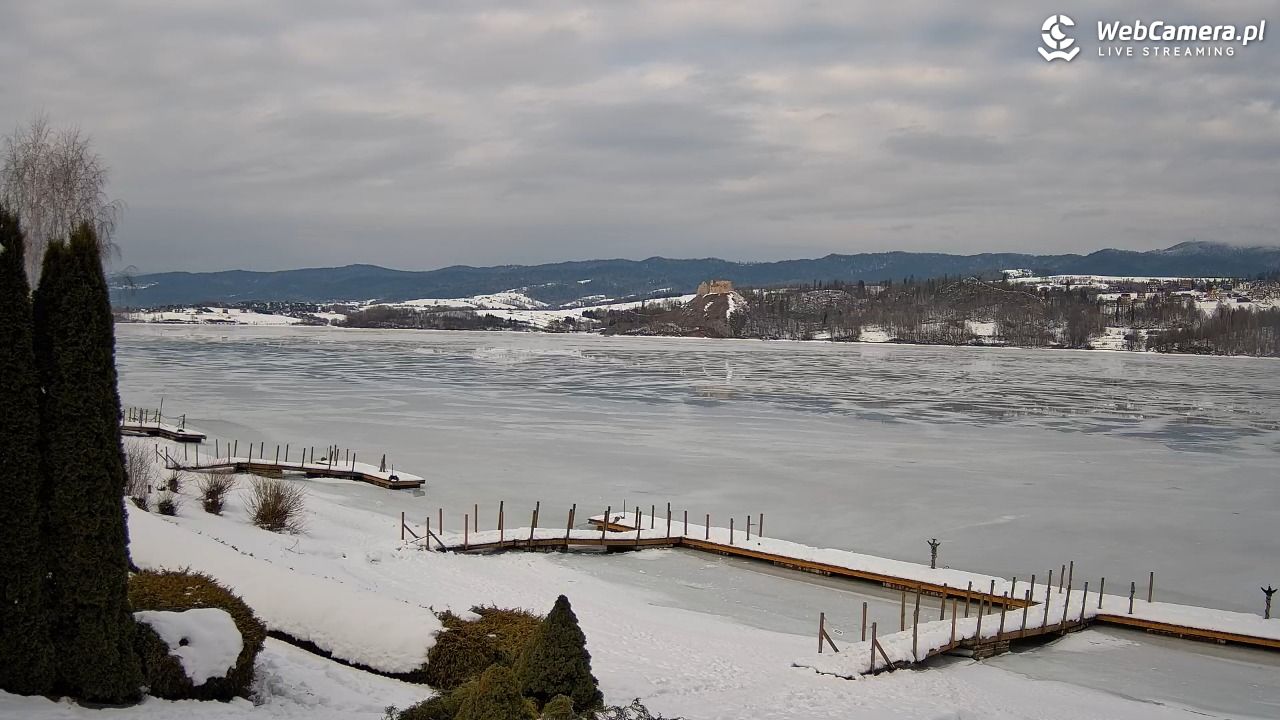 Widok na Jezioro i zamek w Czorsztynie - 24 styczeń 2026, 13:57