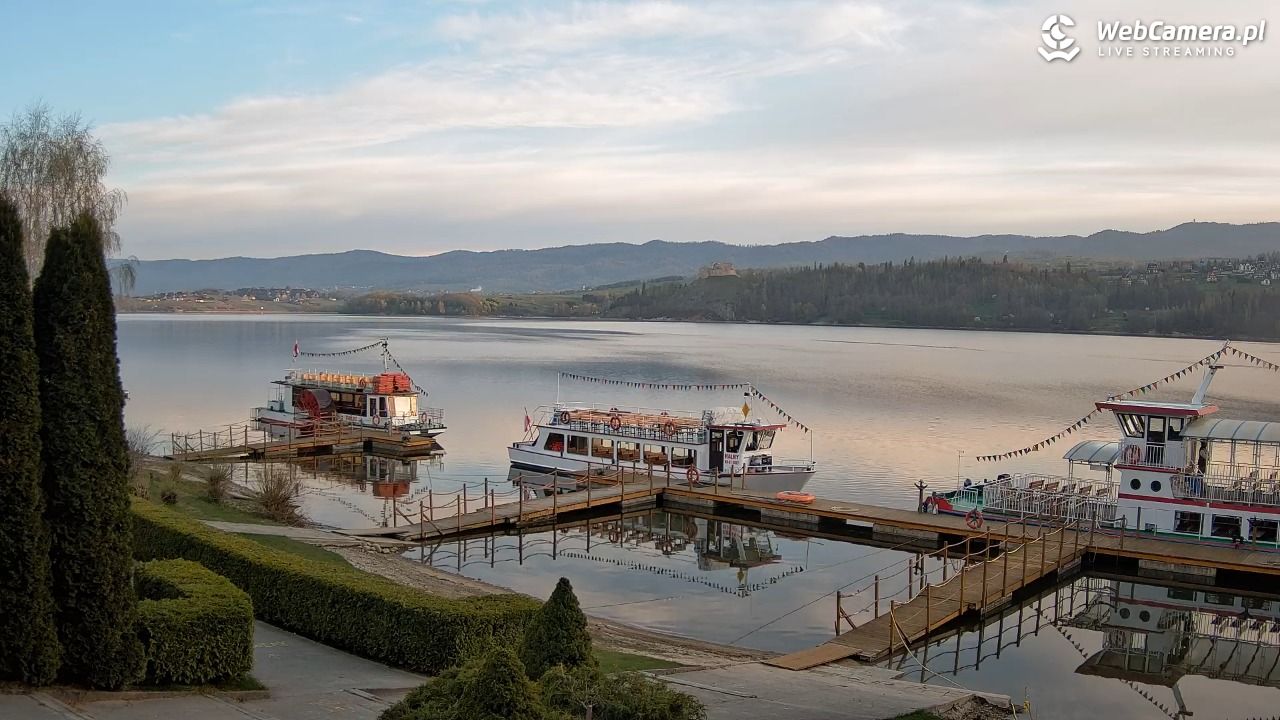 Widok na Jezioro i zamek w Czorsztynie - 28 kwiecień 2026, 06:02