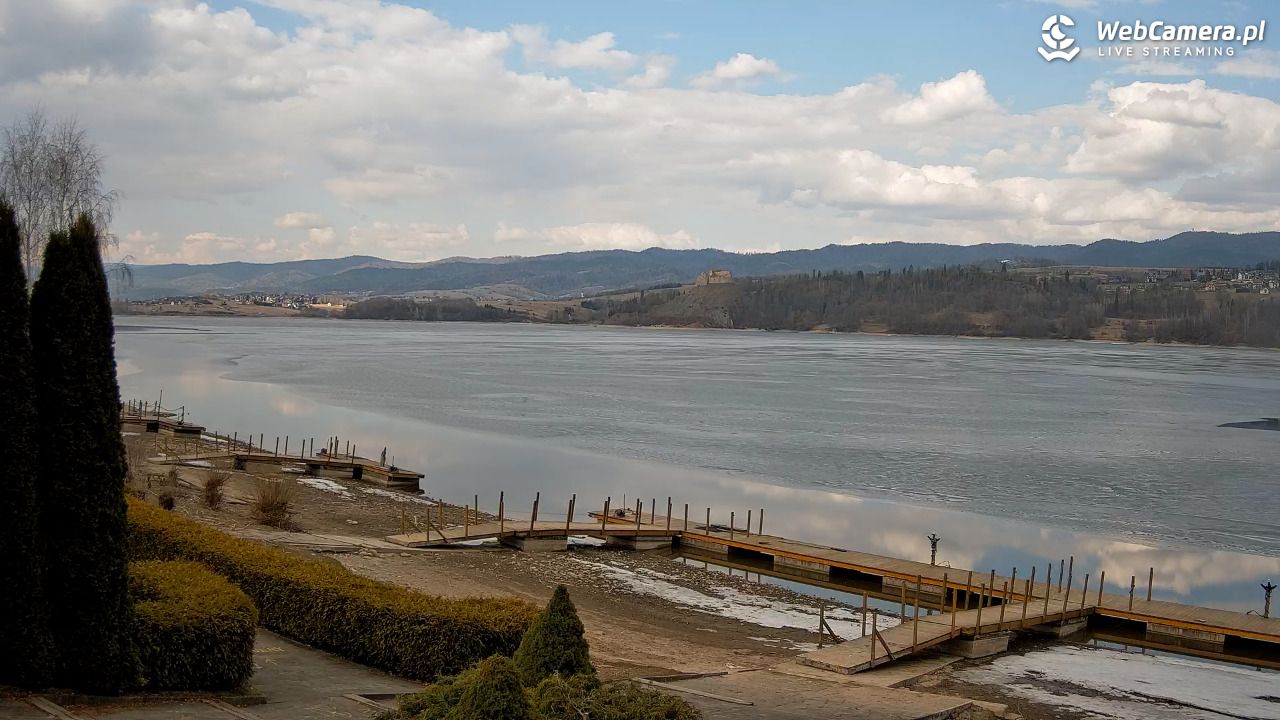 Widok na Jezioro i zamek w Czorsztynie - 11 marzec 2026, 13:36