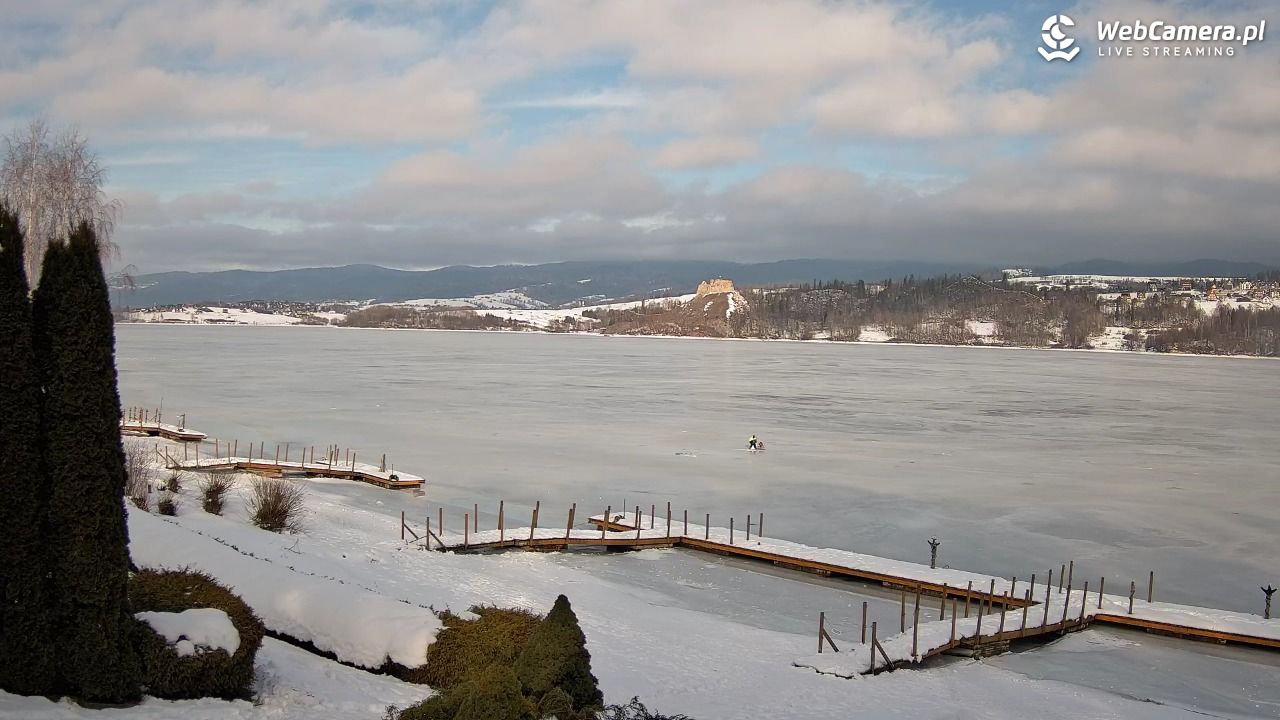 Widok na Jezioro i zamek w Czorsztynie - 25 styczeń 2026, 10:33