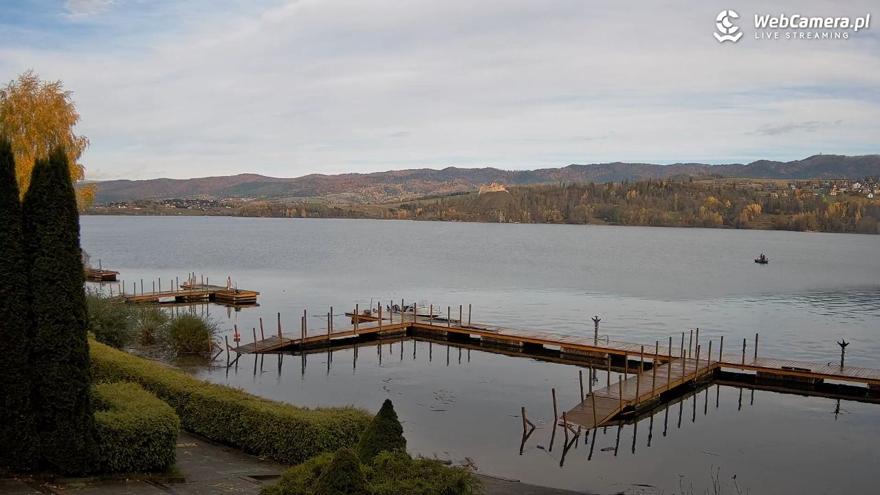 Widok na Jezioro i zamek w Czorsztynie - 25 październik 2025, 09:50