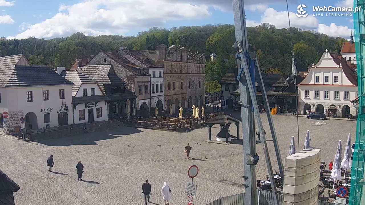 Kazimierz Dolny - widok na Rynek - 26 kwiecień 2026, 10:02