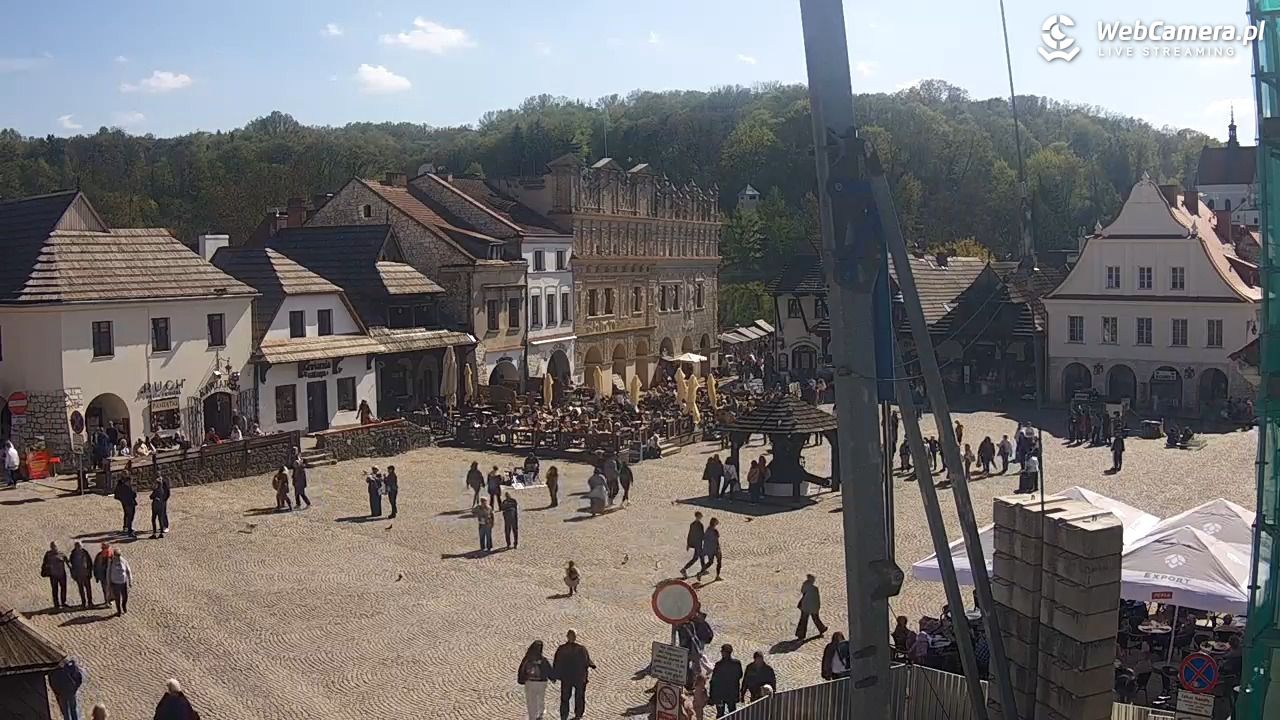 Kazimierz Dolny - widok na Rynek - 25 kwiecień 2026, 15:02